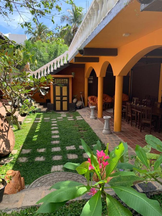 The Fat Mermaid Hotel Mirissa Exterior photo